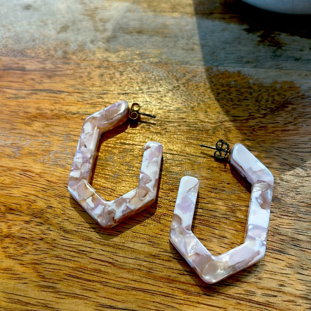 Madewell Resin Geometric Open Hoop Earrings